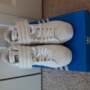 Adidas. High Top Sneakers